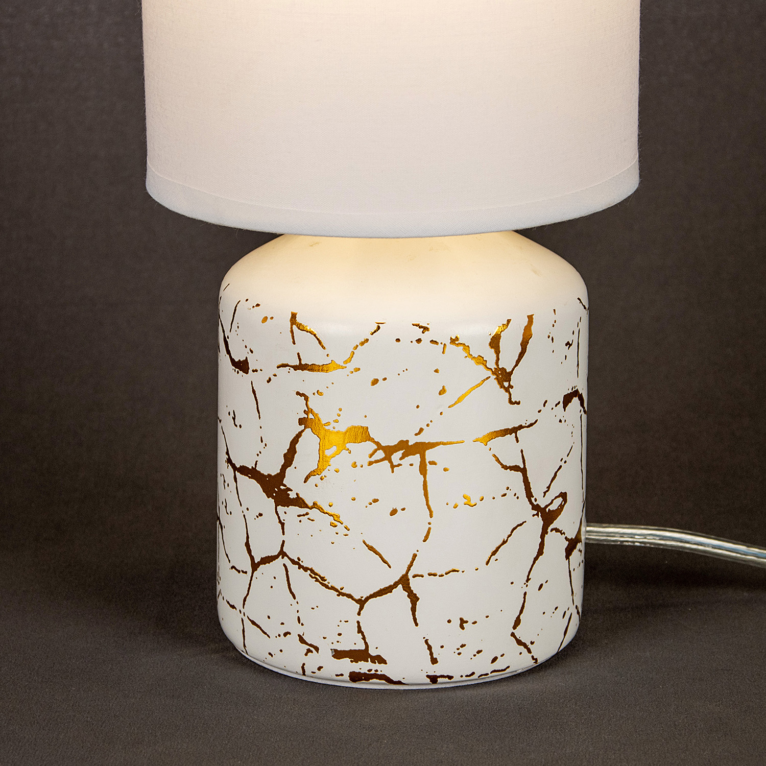 Лампа настольная G32236A/1T WT+GD WT Е14 40Вт S=2м2 *1/24