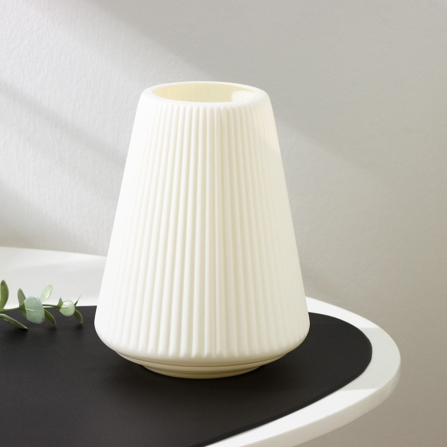 Ваза для цветов 13х17,5 см, цвет МИКС   6907075