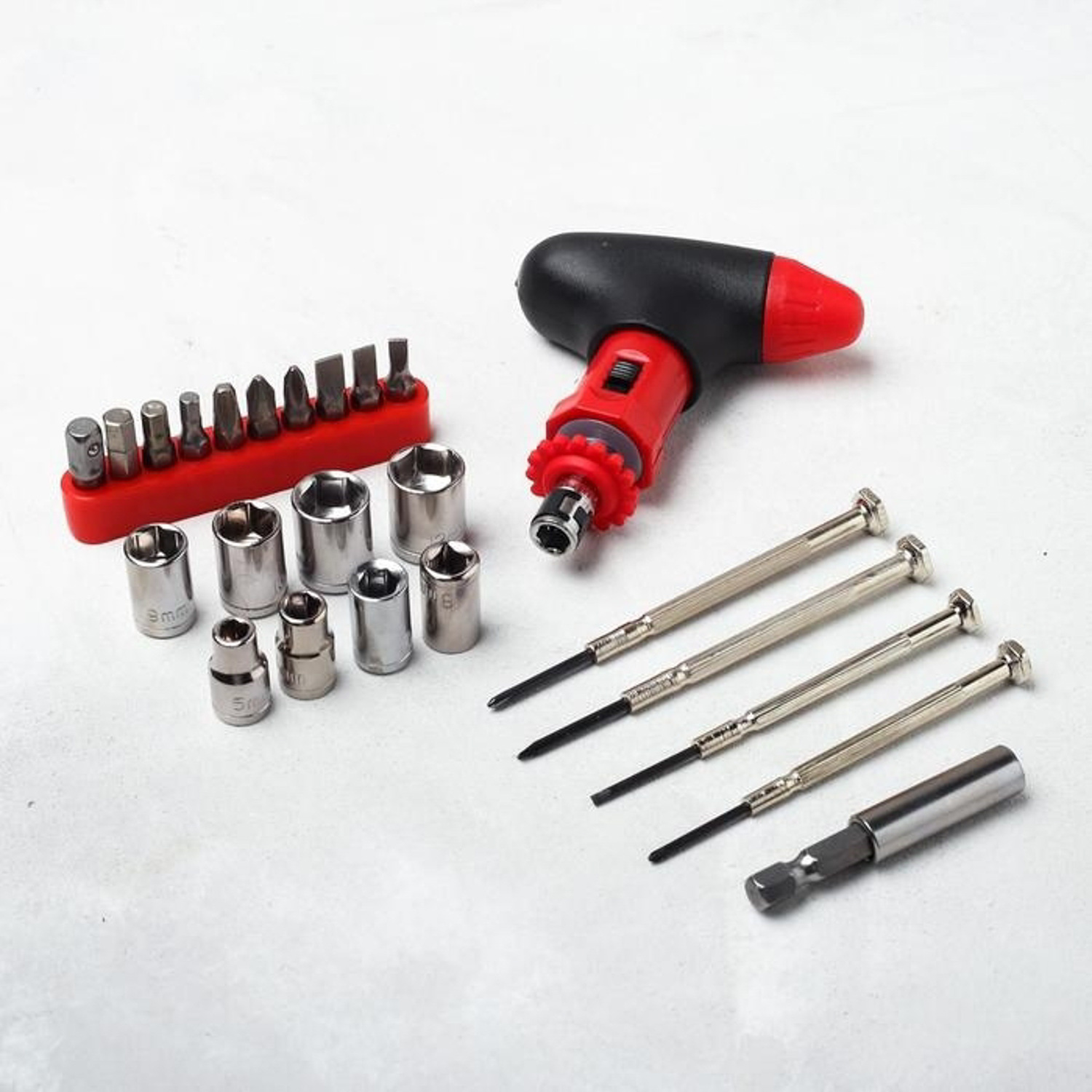 УЦЕНКА Набор инструментов с фонарем "23 февраля. Самый крутой мужик", 25 предметов 7403314